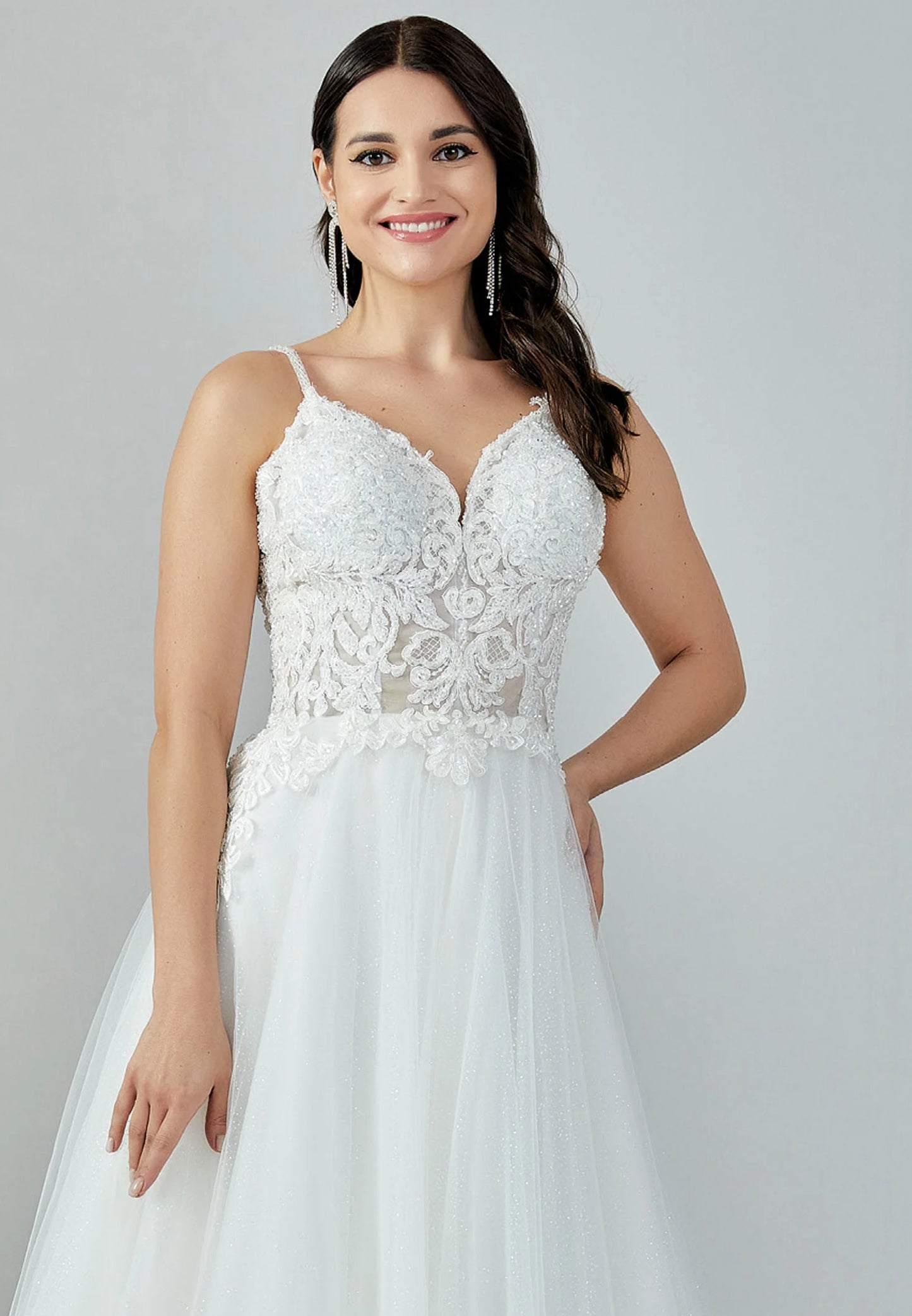 Sleeveless Maxi Tulle Regular Wedding Dress Unit Price: $200