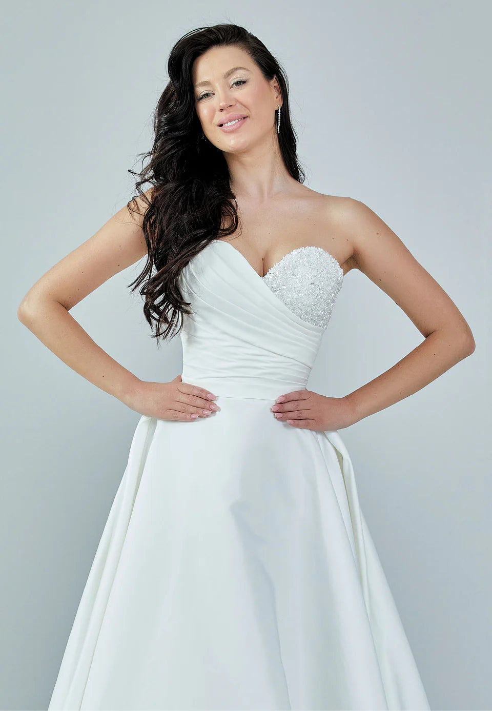 Strapless Maxi Satin Regular Wedding Dress Unit Price: $500