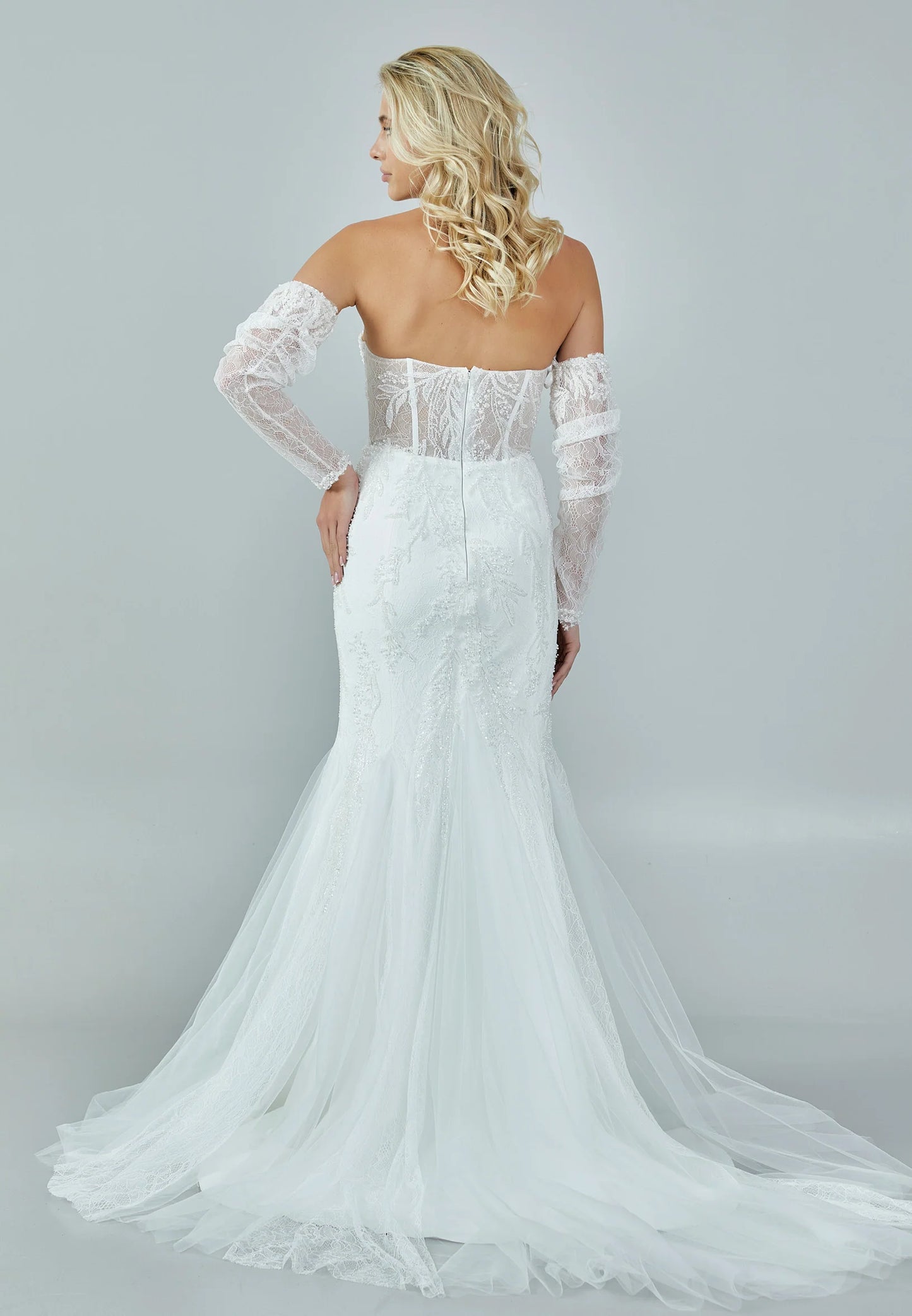 Off Shoulder Maxi Tulle Regular Wedding Dress Unit Price: $500