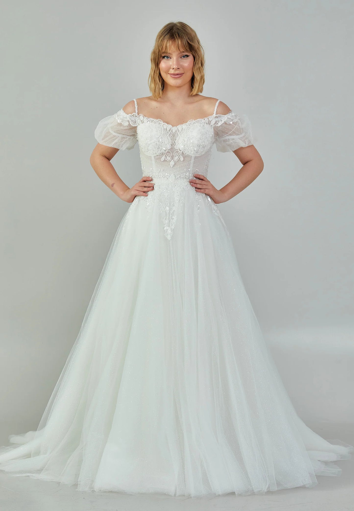 Off Shoulder Maxi Tulle Regular Wedding Dress Unit Price: $200