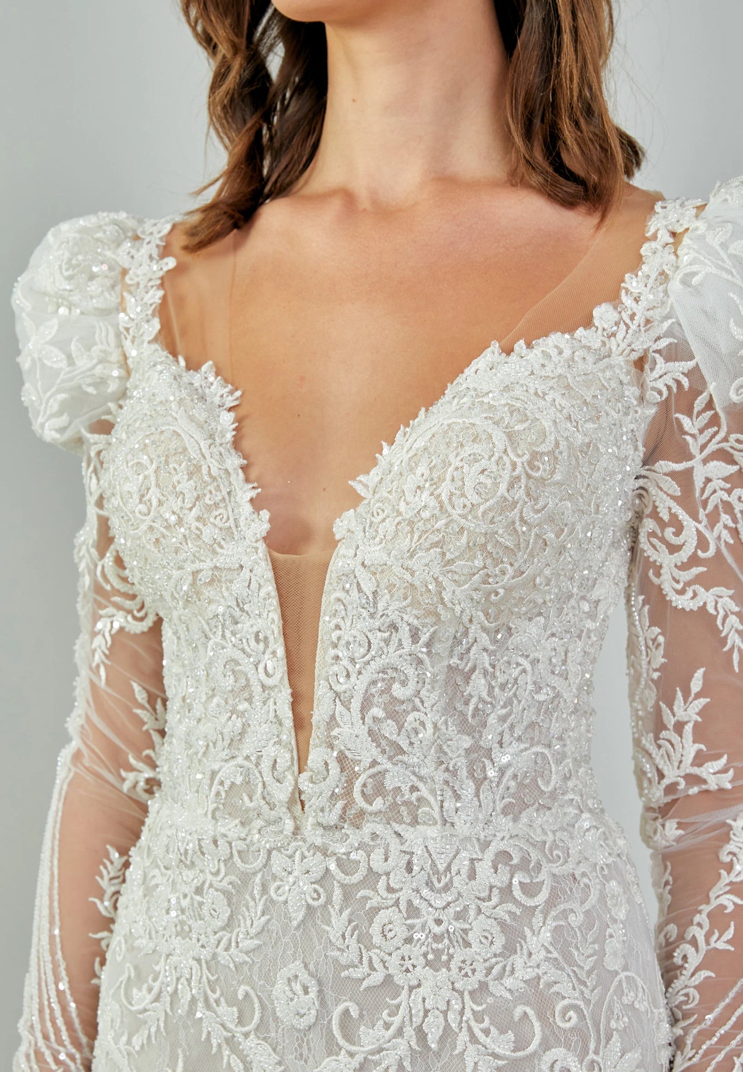 Long Sleeve Maxi Tulle Regular Wedding Dress Unit Price: $500