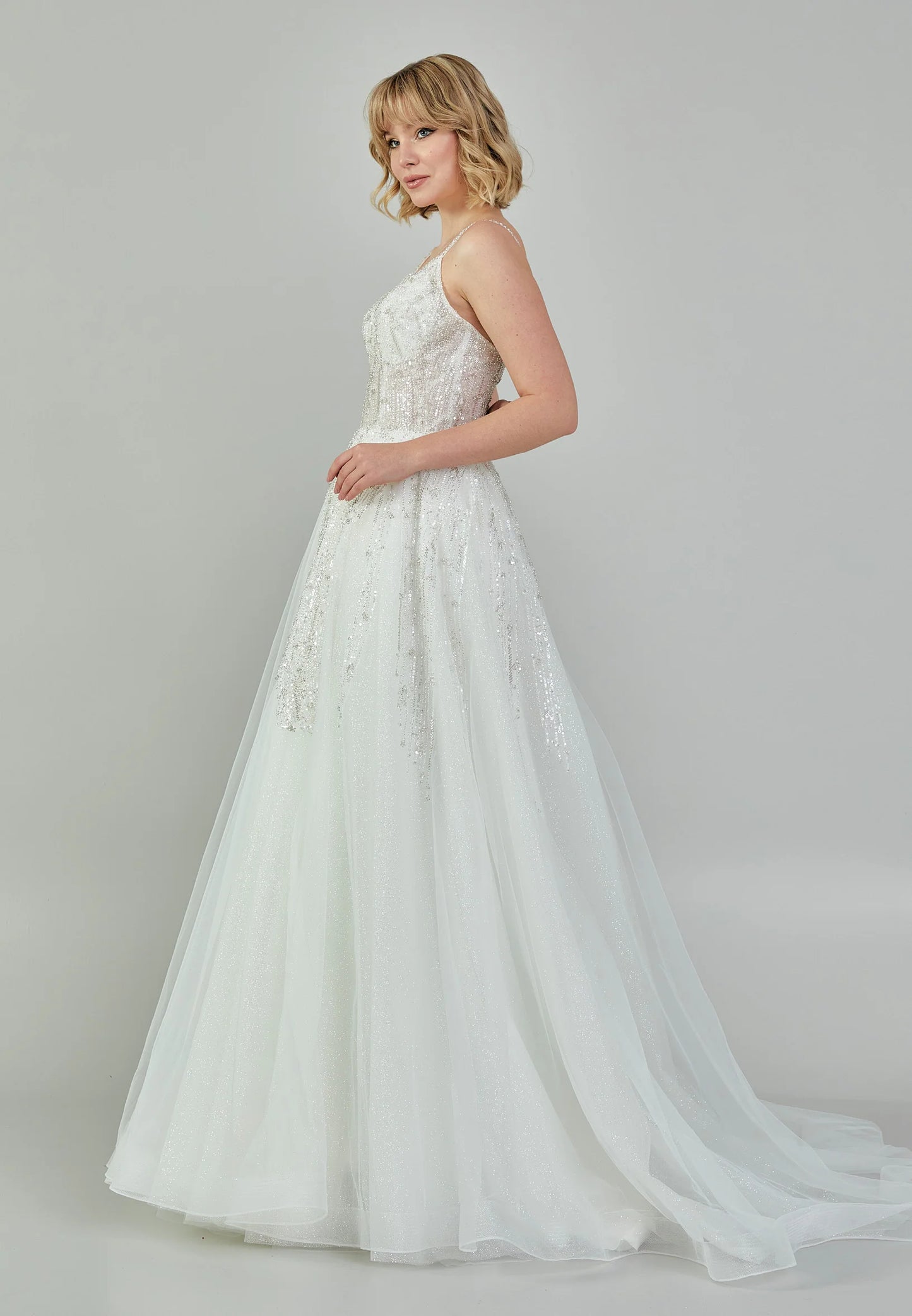 Sleeveless Maxi Tulle Regular Wedding Dress Unit Price: $250
