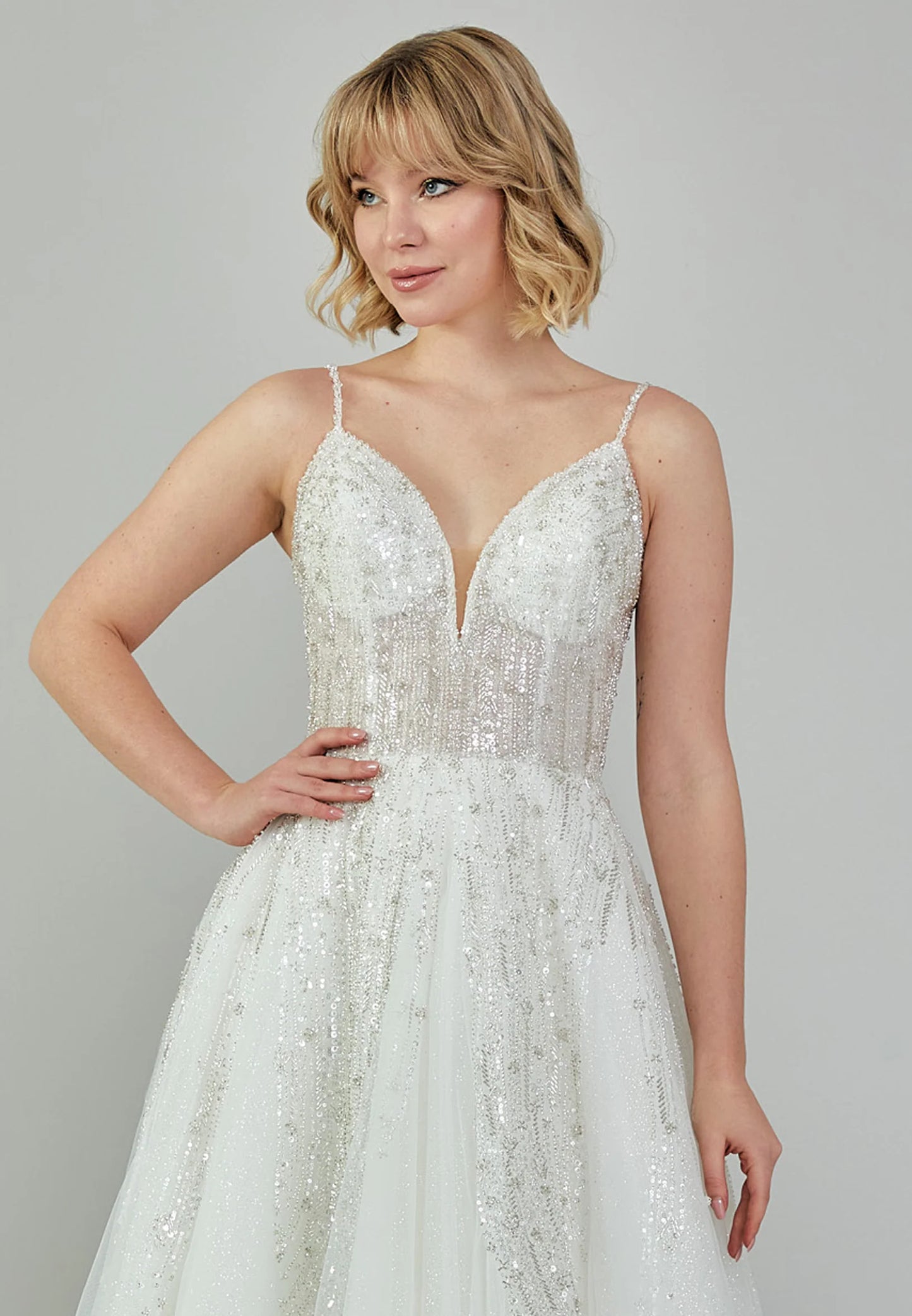 Sleeveless Maxi Tulle Regular Wedding Dress Unit Price: $250