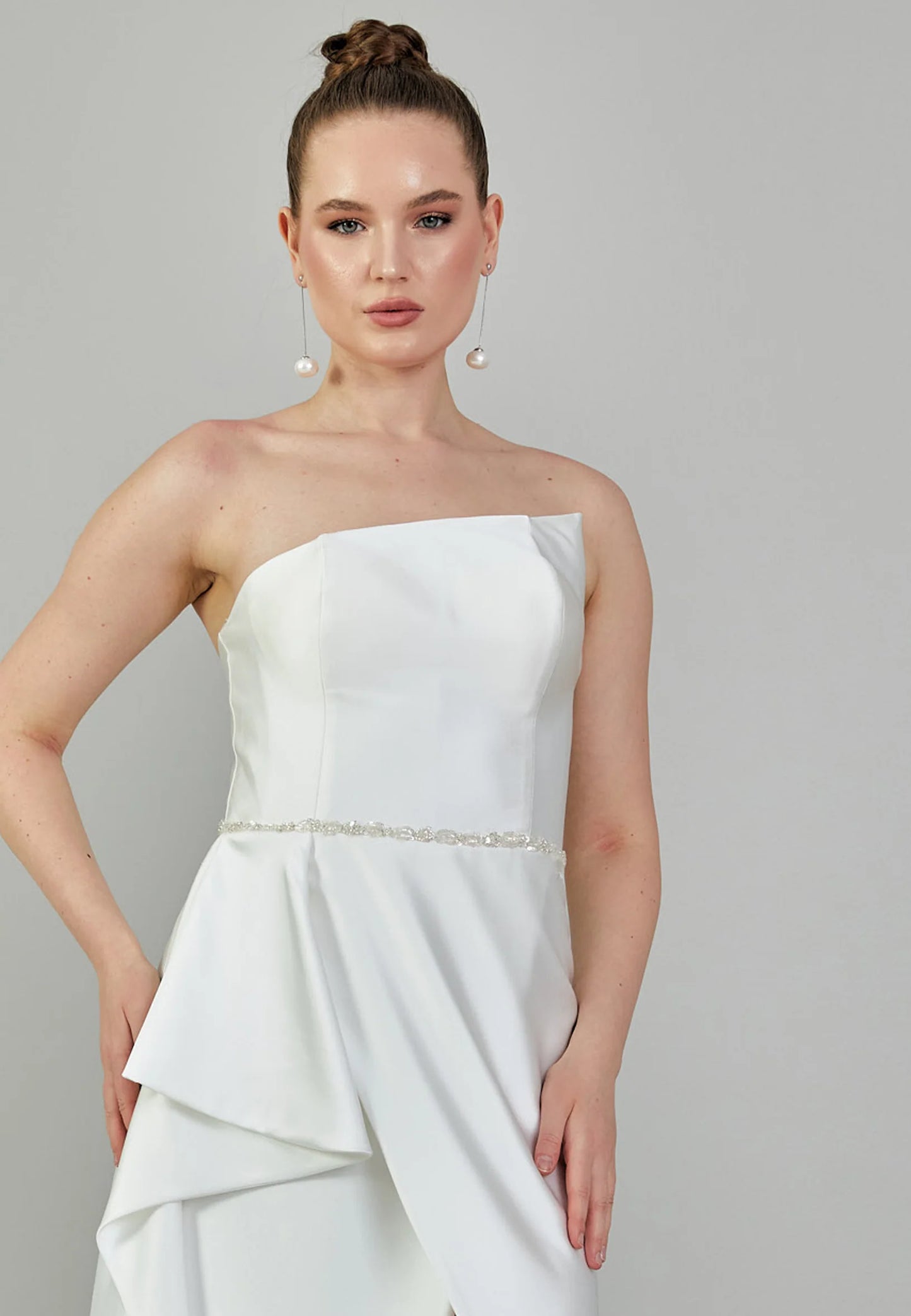 Strapless Maxi Satin Regular Wedding Dress Unit Price: $230