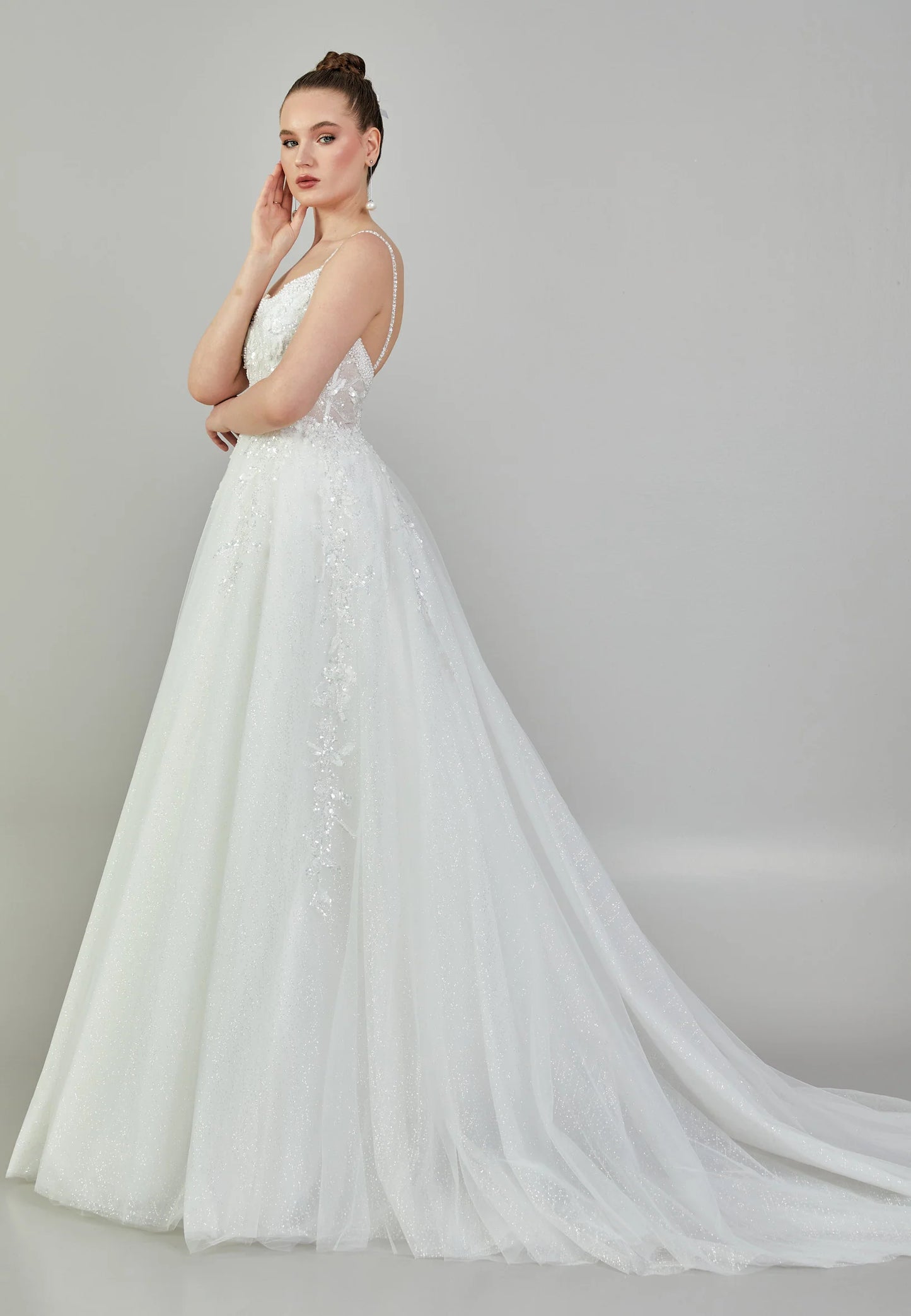 Sleeveless Maxi Tulle Regular Wedding Dress Unit Price: $430