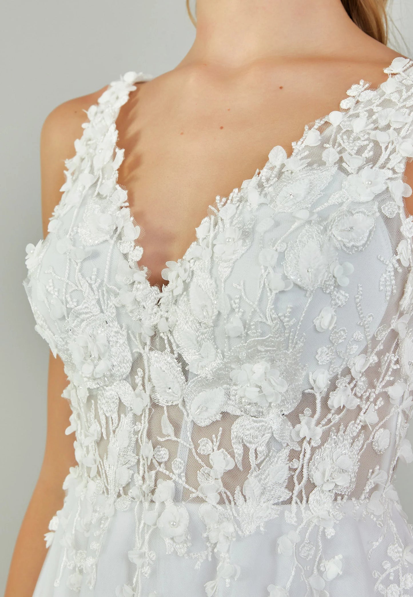 Sleeveless Maxi Tulle Regular Wedding Dress Unit Price: $440