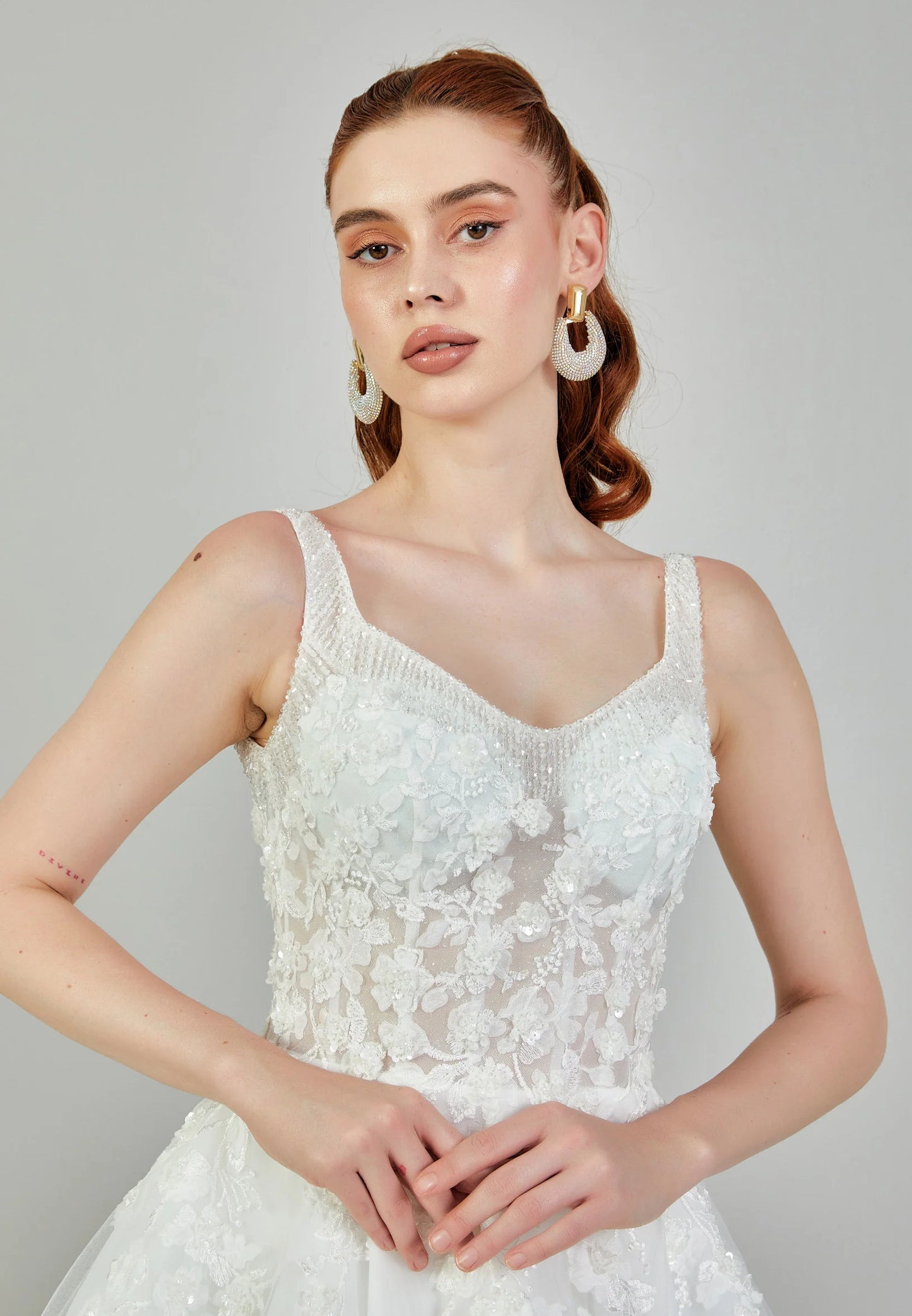 Sleeveless Maxi Tulle Regular Wedding Dress Unit Price: $450