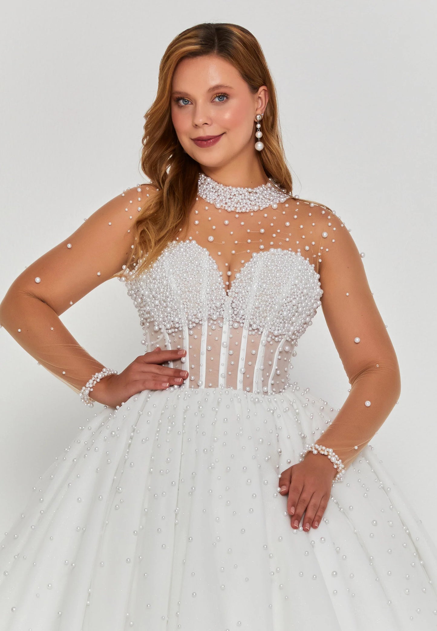Long Sleeve Maxi Tulle Regular Wedding Dress Unit Price: $710
