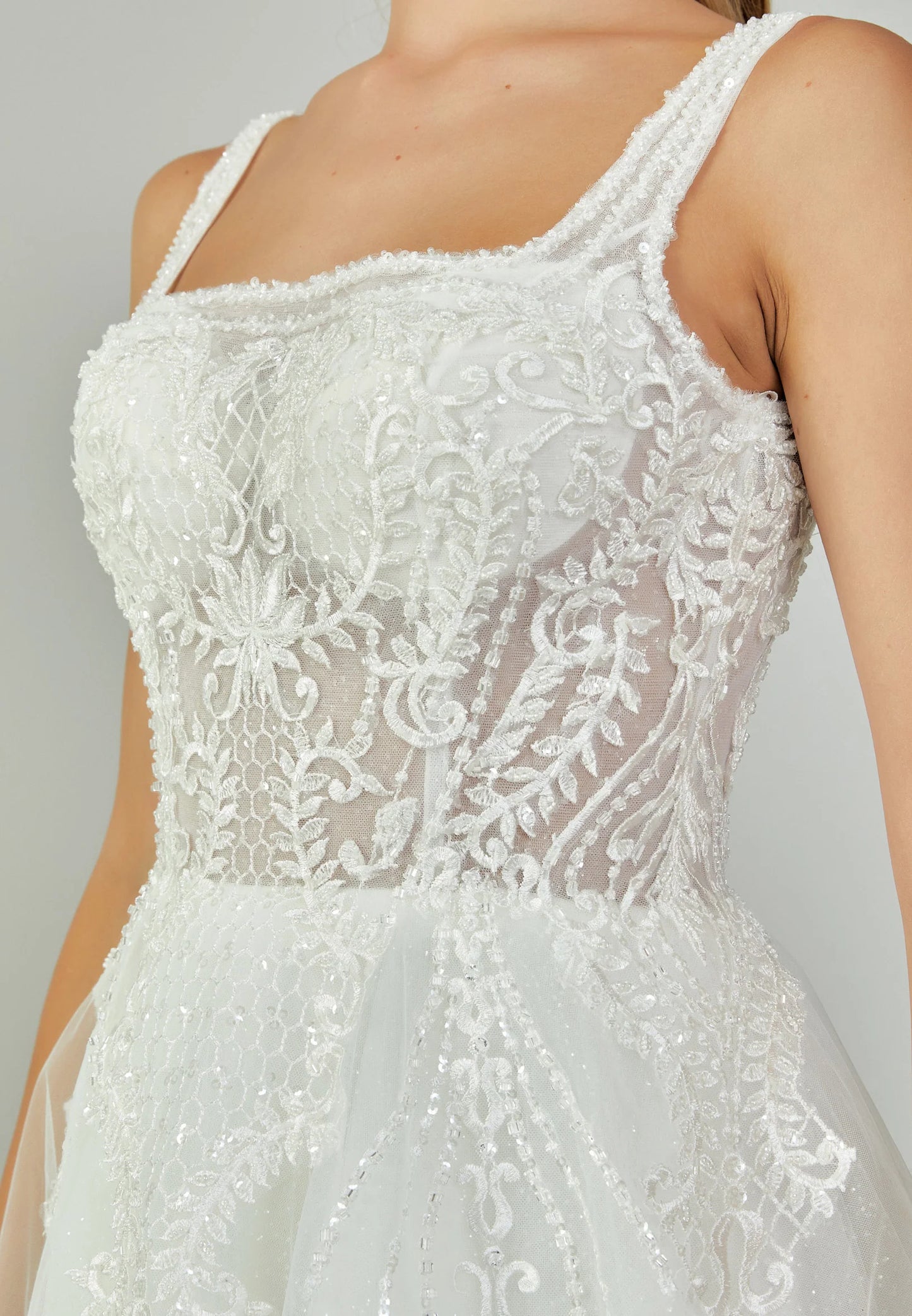Sleeveless Maxi Tulle Regular Wedding Dress Unit Price: $240