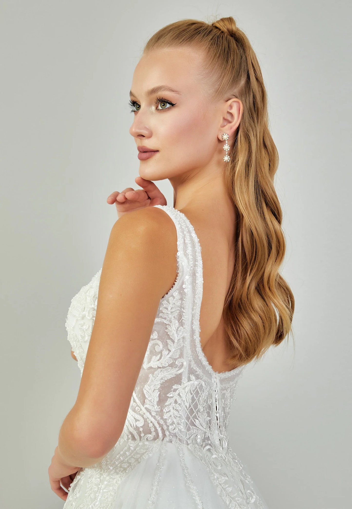 Sleeveless Maxi Tulle Regular Wedding Dress Unit Price: $240