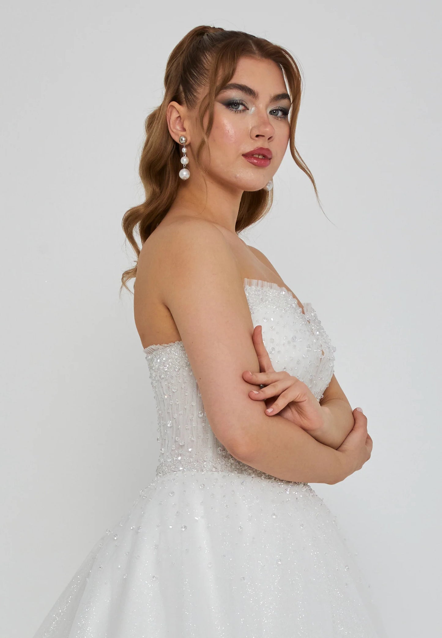 Strapless Maxi Tulle Regular Wedding Dress Unit Price: $440