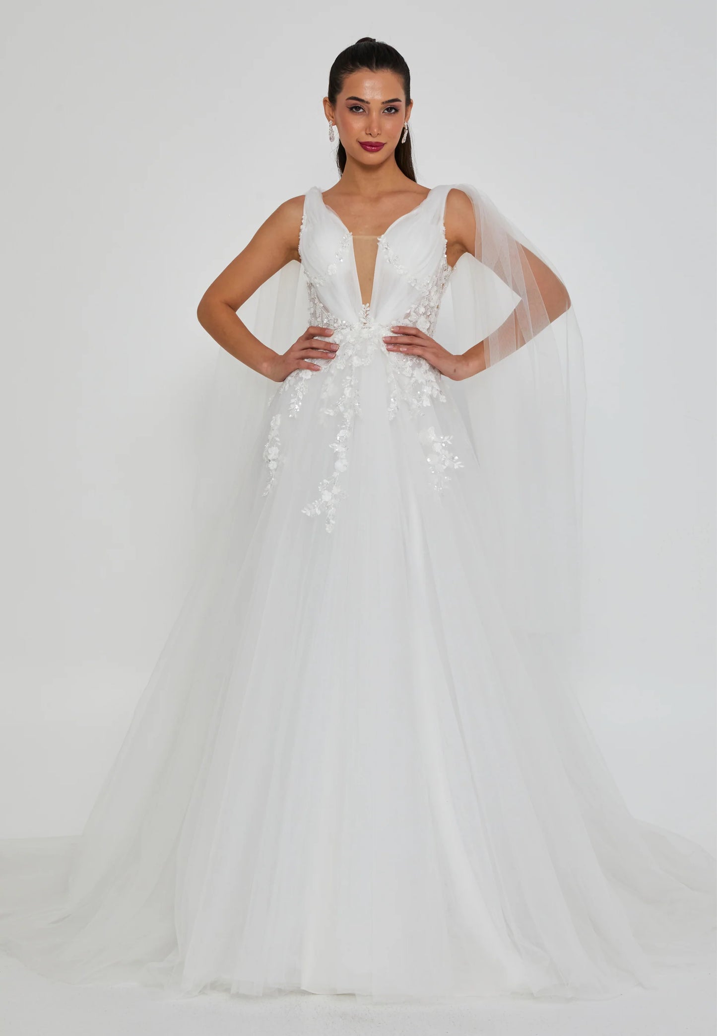 Sleeveless Maxi Tulle Regular Wedding Dress Unit Price: $420