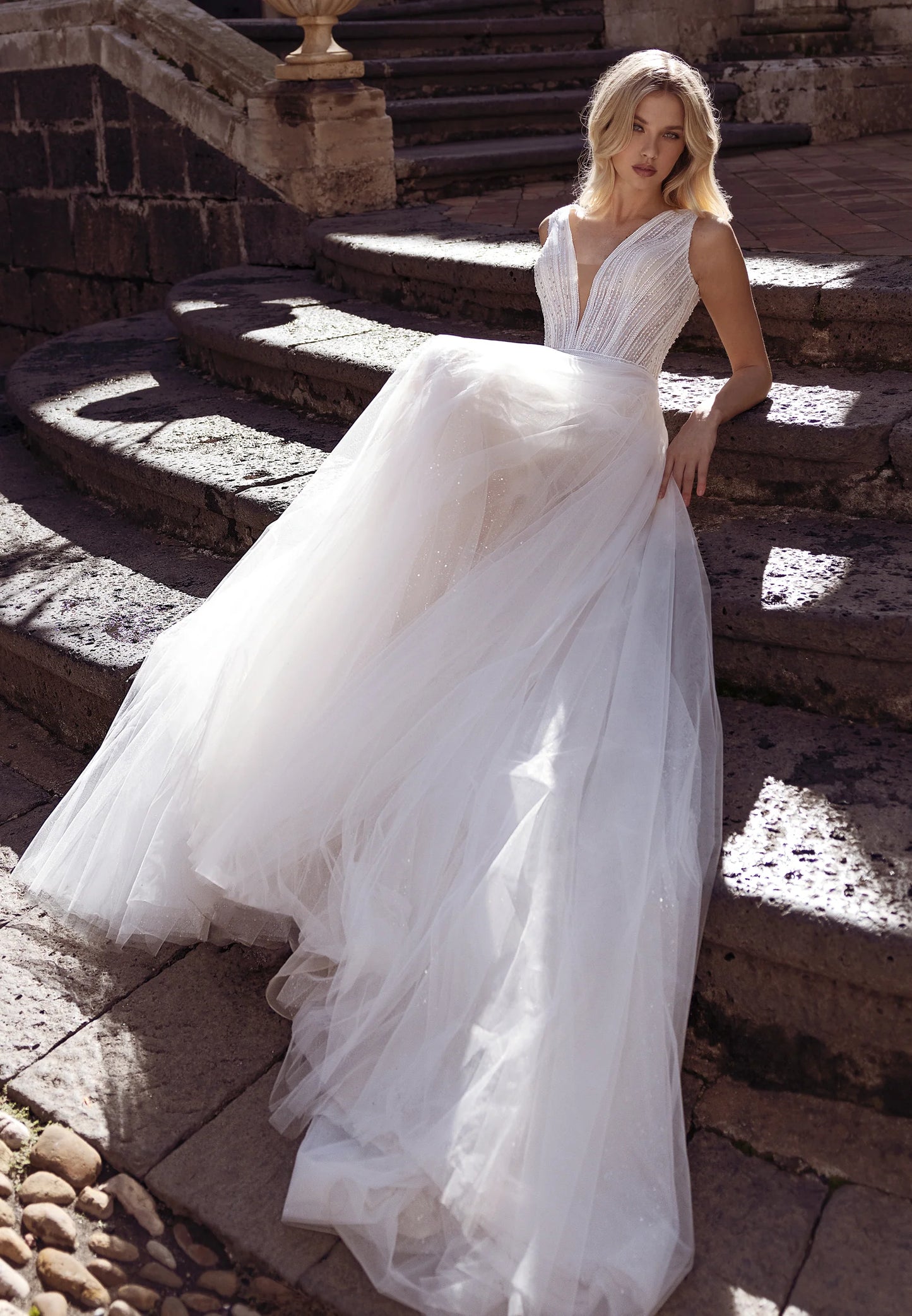 Sleeveless Maxi Tulle Regular Wedding Dress Unit Price: $425