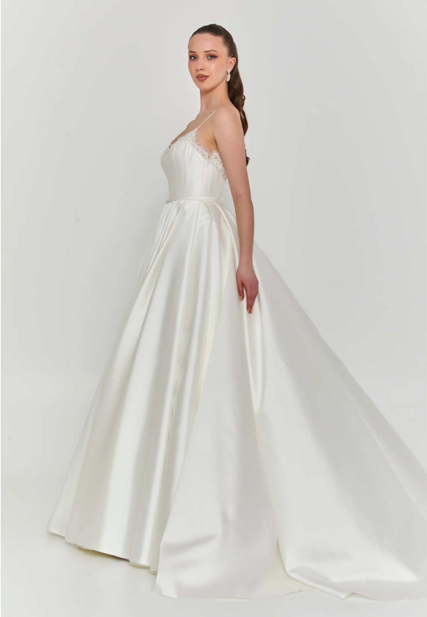 Strapless Maxi Polyester Regular Wedding Dress Unit Price: $600