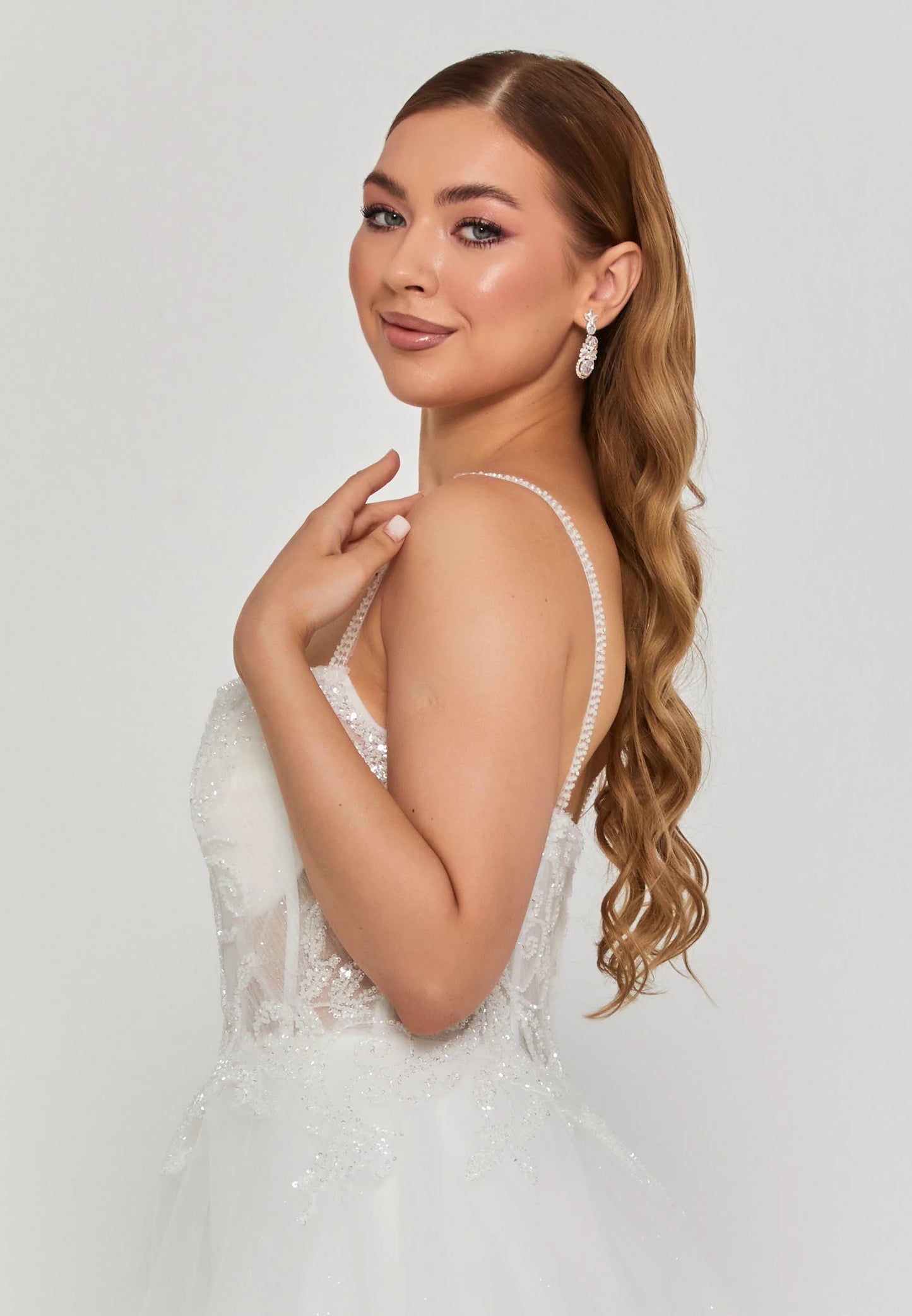 Sleeveless Maxi Tulle Regular Wedding Dress Unit Price: $250