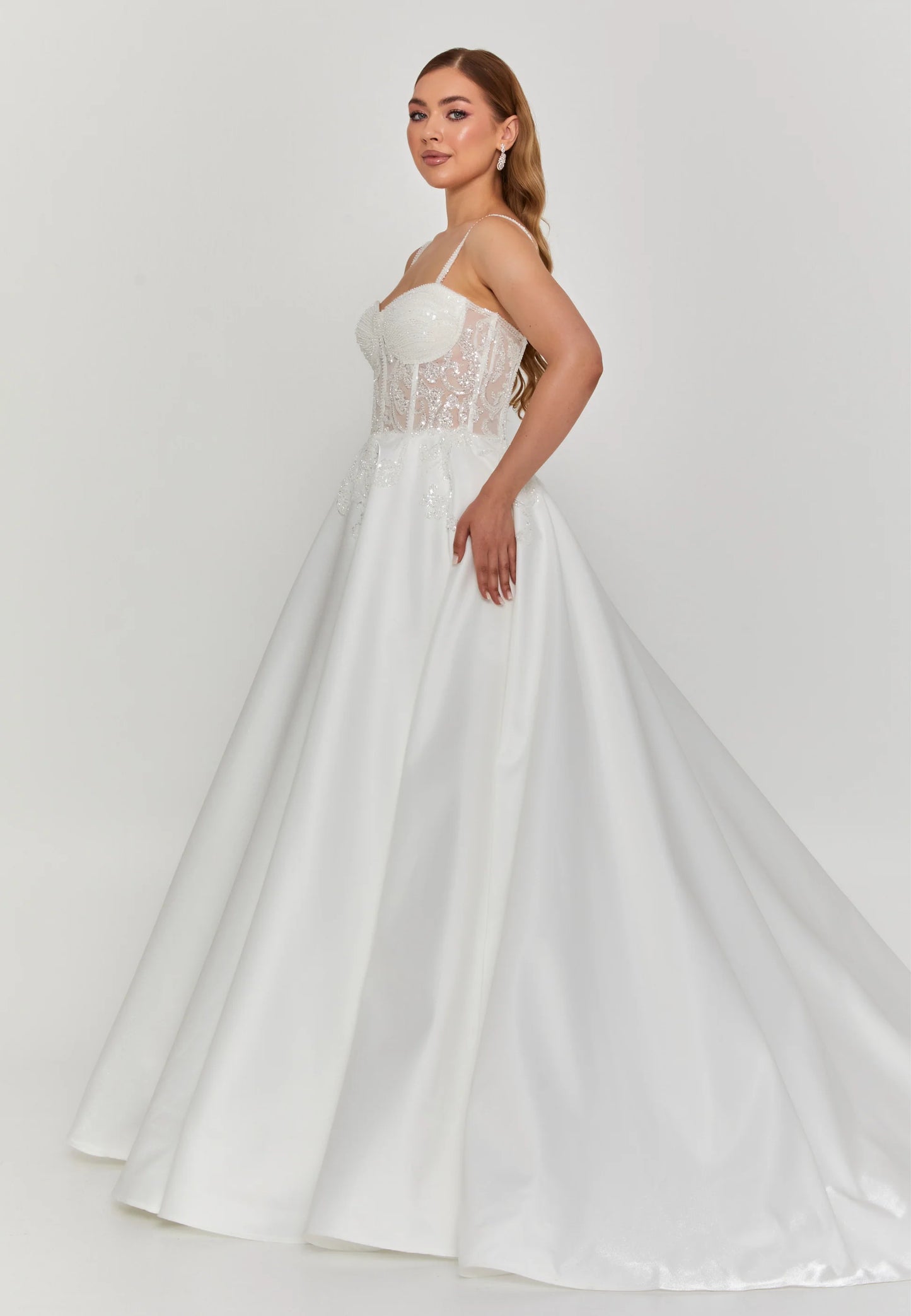 Sleeveless Maxi Polyester Regular Wedding Dress Unit Price: $250