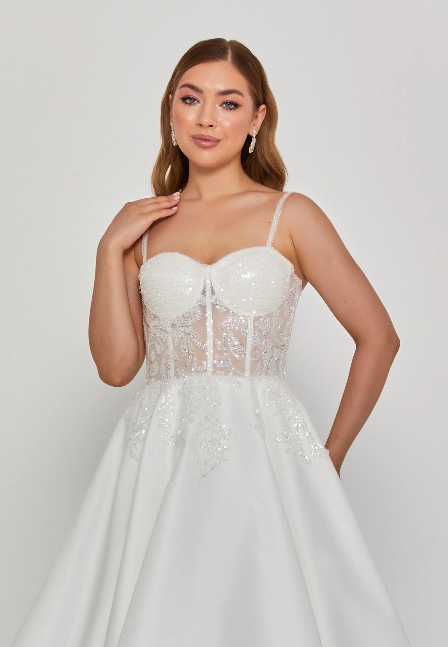 Sleeveless Maxi Polyester Regular Wedding Dress Unit Price: $250