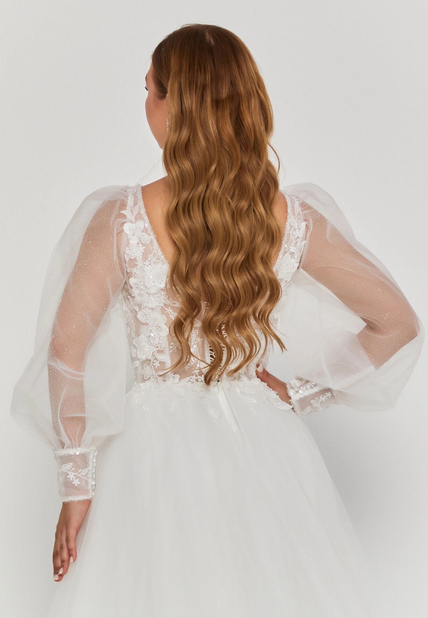 Long Sleeve Maxi Tulle Regular Wedding Dress Unit Price: $275