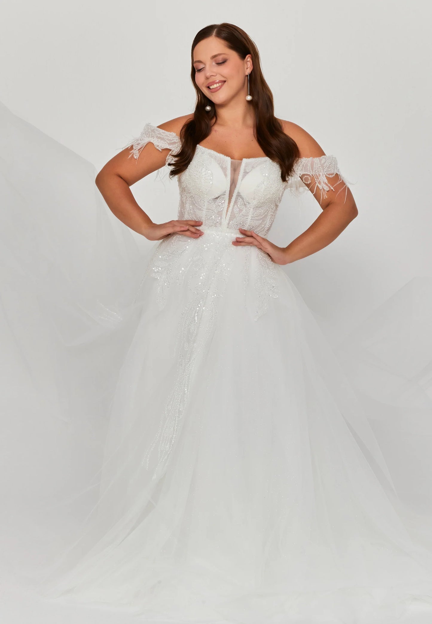 Off Shoulder Maxi Tulle Plus Size Wedding Dress Unit Price: $365