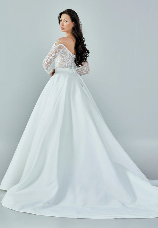 Long Sleeve Maxi Satin Regular Wedding Dress $530