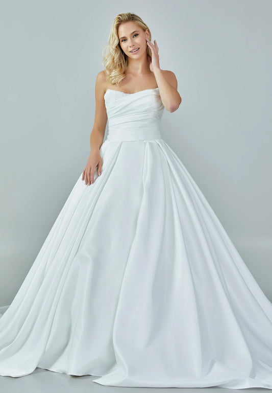 Strapless Maxi Satin Regular Wedding Dress Unit Price: $500