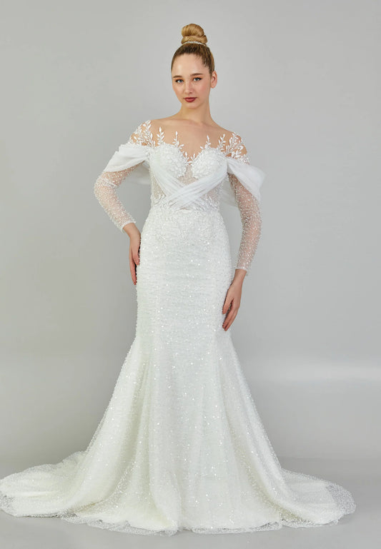 Long Sleeve Maxi Tulle Regular Wedding Dress $820