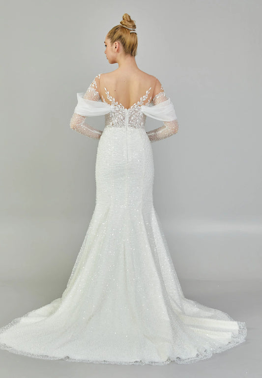 Long Sleeve Maxi Tulle Regular Wedding Dress $820