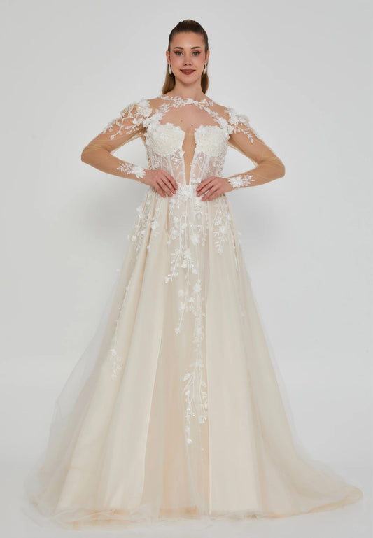 Long Sleeve Maxi Tulle Regular Wedding Dress $550