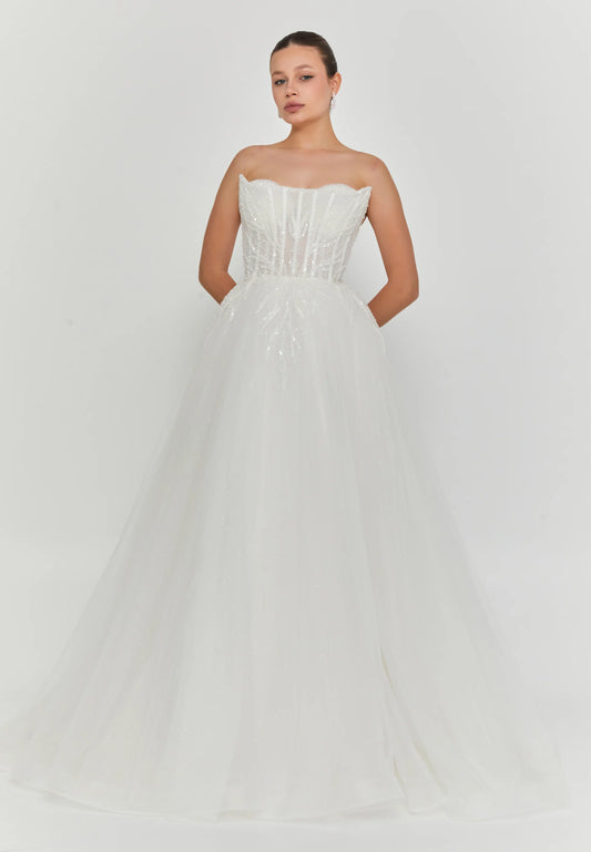 Strapless Maxi Tulle Regular Wedding Dress Unit Price: $410