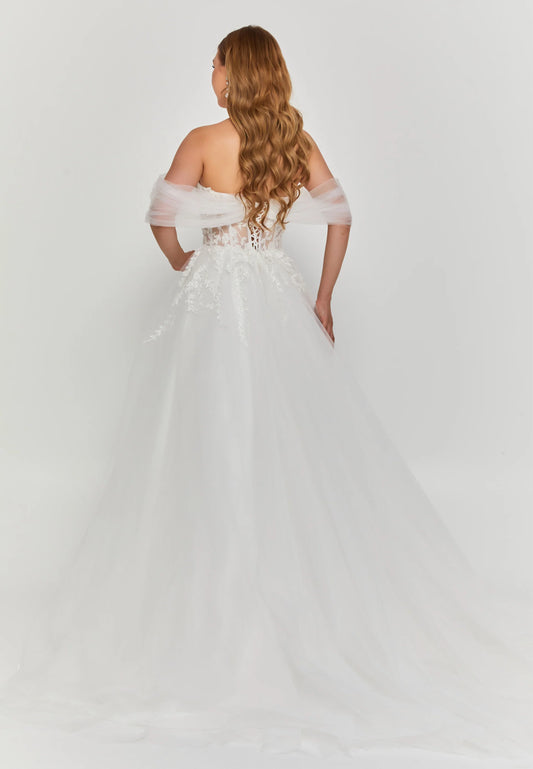 Off Shoulder Maxi Tulle Regular Wedding Dress Unit Price: $500